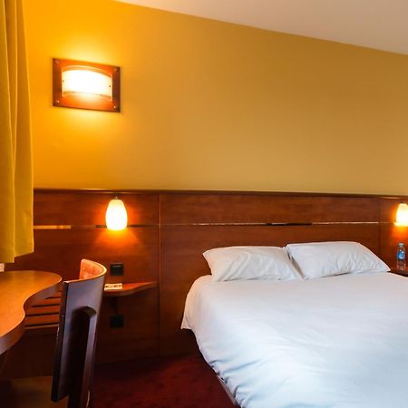 Brit Hotel Rennes Cesson エクステリア 写真