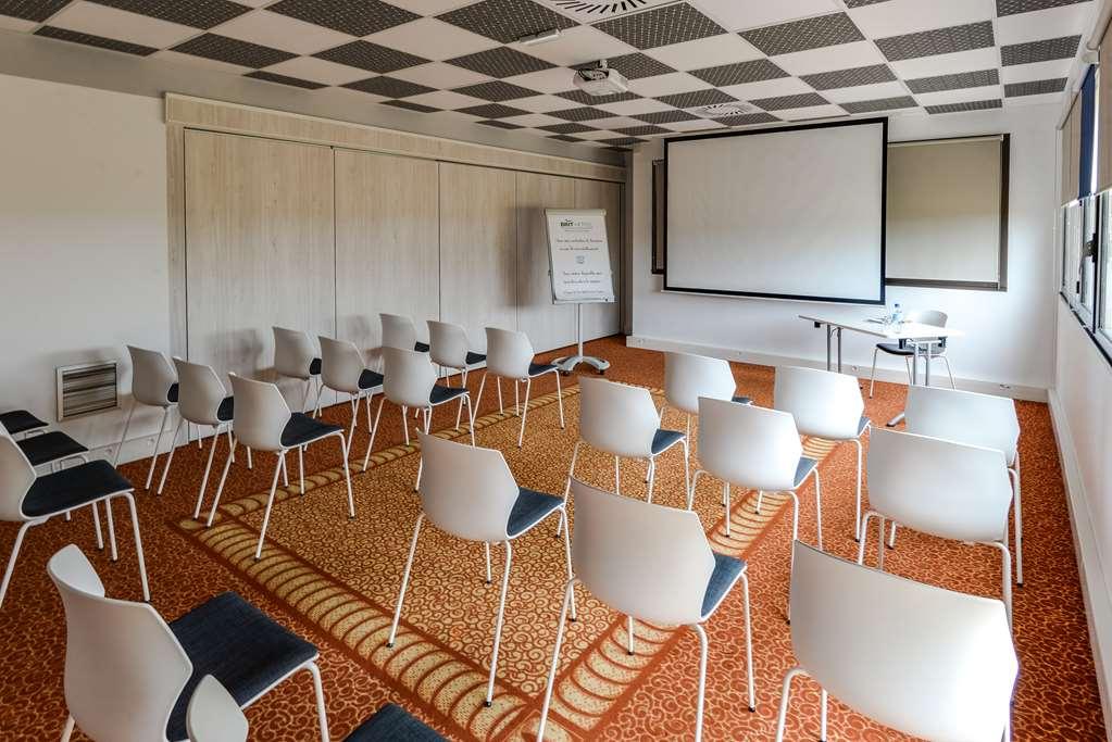 Brit Hotel Rennes Cesson 設備 写真