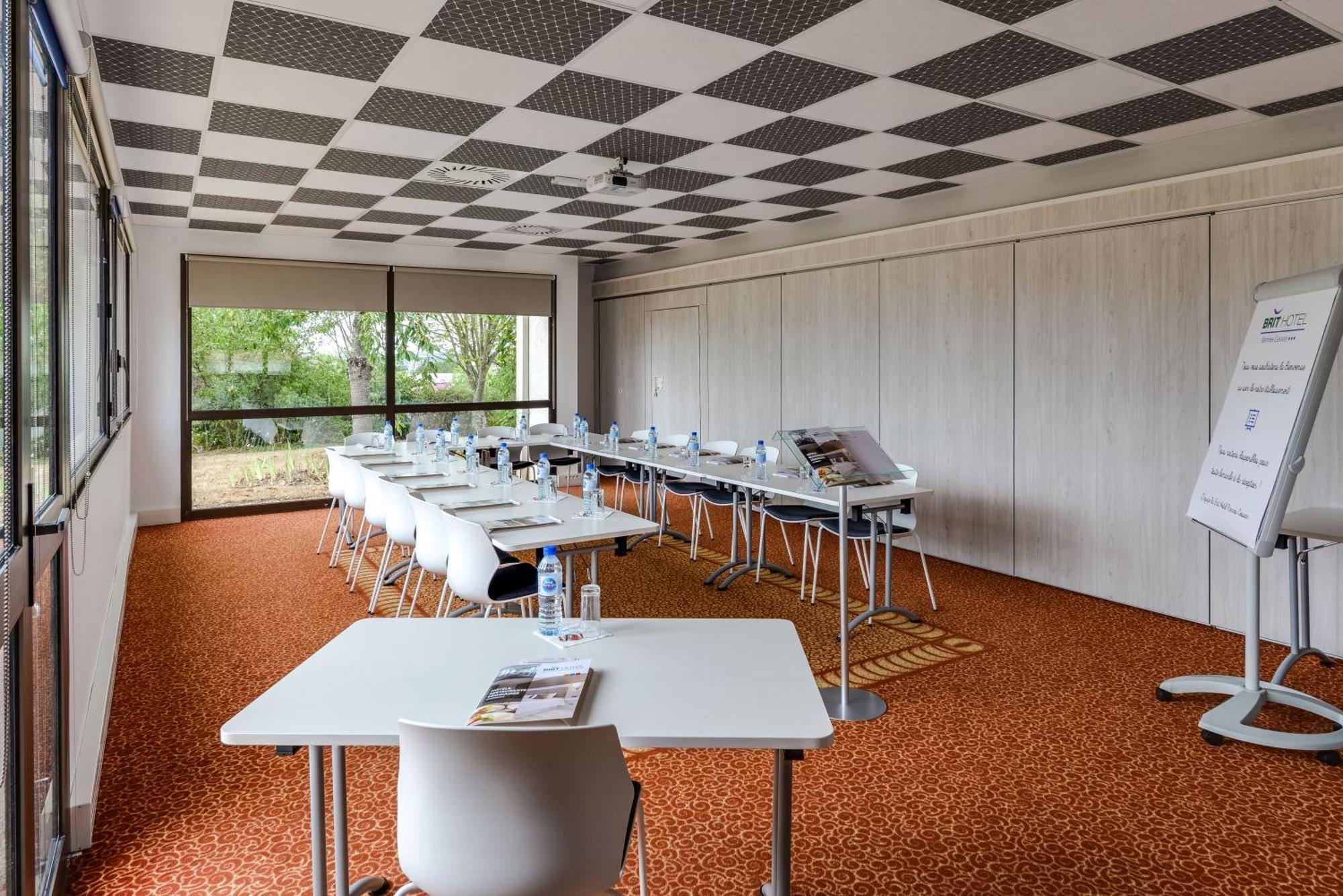 Brit Hotel Rennes Cesson エクステリア 写真