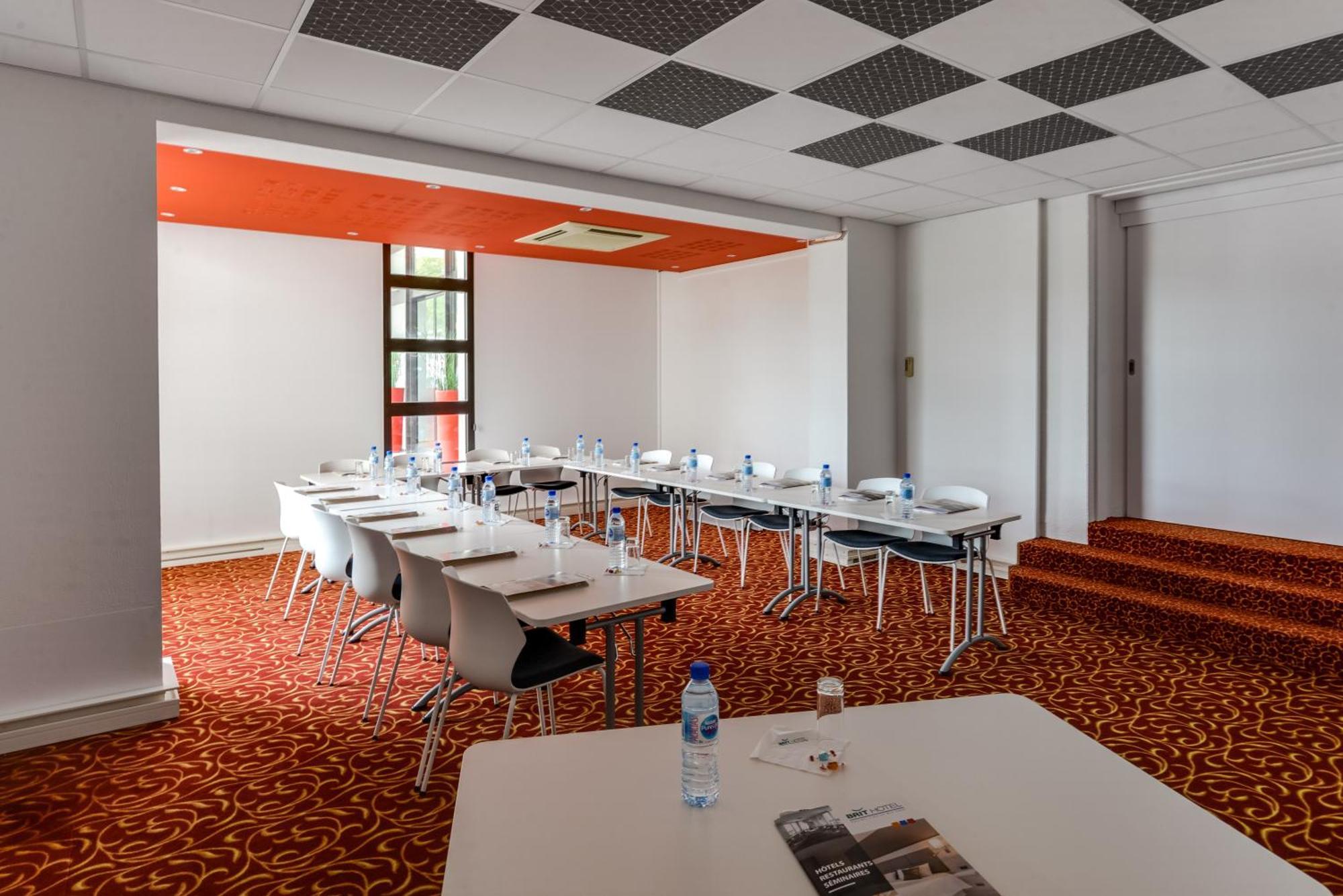 Brit Hotel Rennes Cesson エクステリア 写真