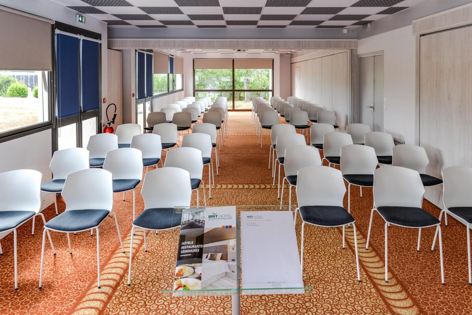 Brit Hotel Rennes Cesson エクステリア 写真