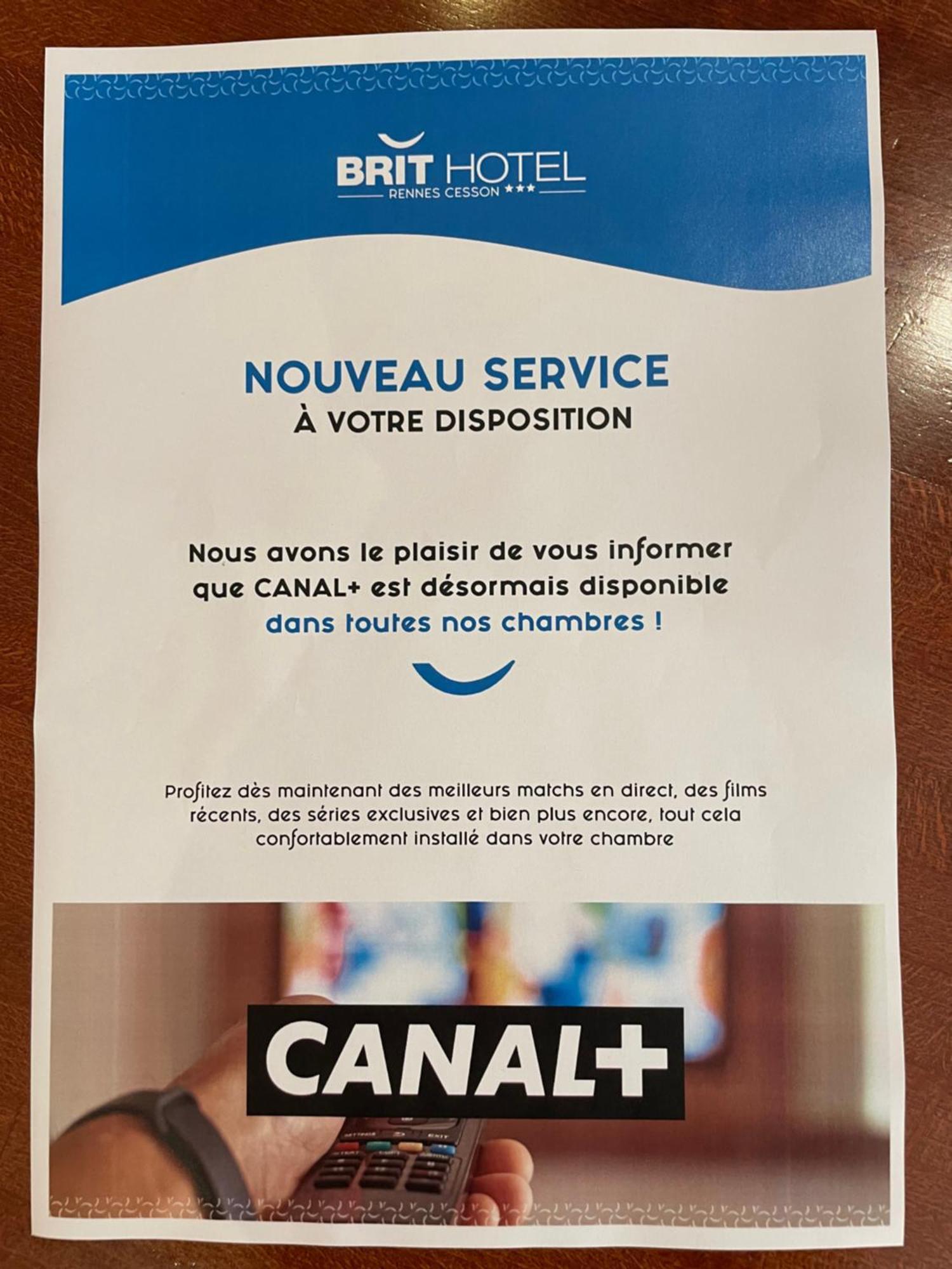 Brit Hotel Rennes Cesson エクステリア 写真